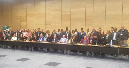 Expert consultation for climate-resilient and environmentally sustainable health supply chains: meeting report and priorities for action